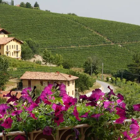 B&B Casa Svizzera 바롤로