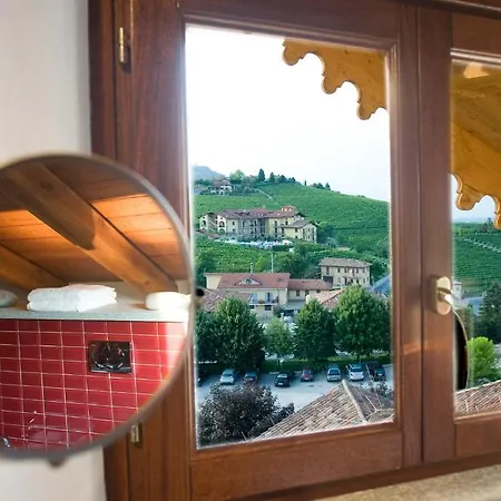 Casa Svizzera Bed & Breakfast 4*