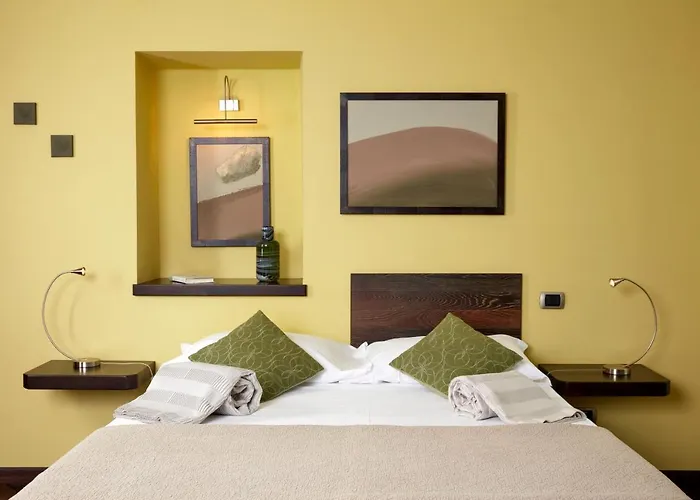 Casa Svizzera Bed & Breakfast 4*